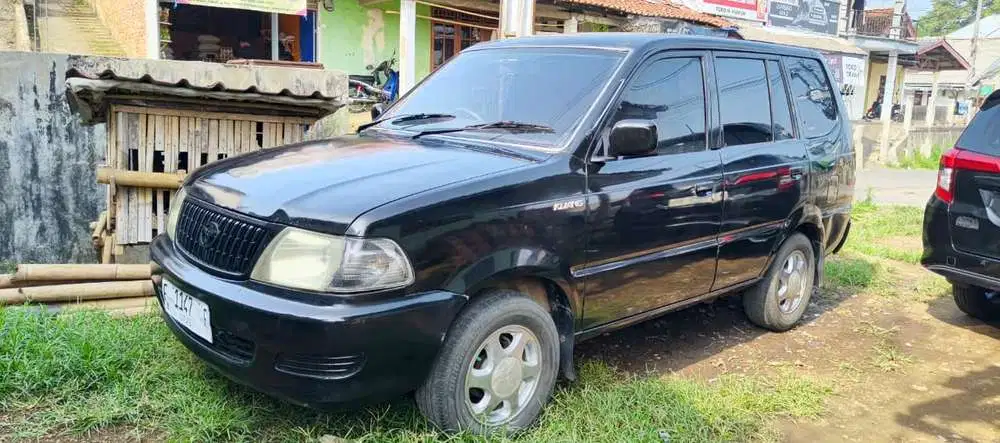Toyota Kijang 2003 Bensin