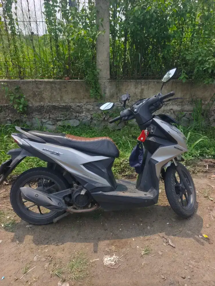 Dijual motor beat deluxe second 2021