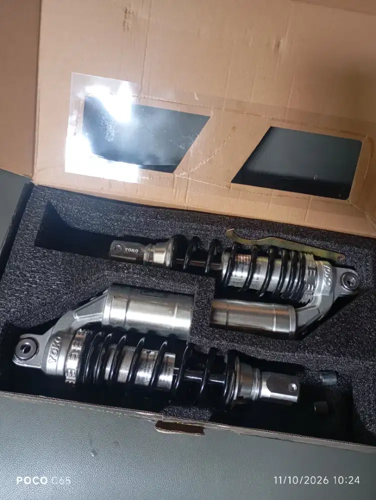 Shockbreaker Aerox merk YOKO