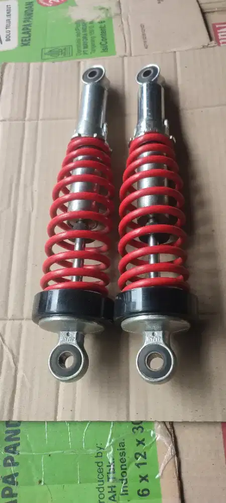 Jual murah shockbreaker ulir merah Ori Japan