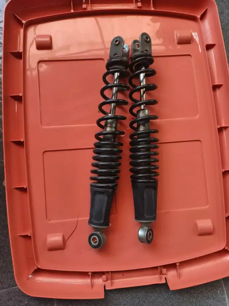 Shock breakers NMAX old