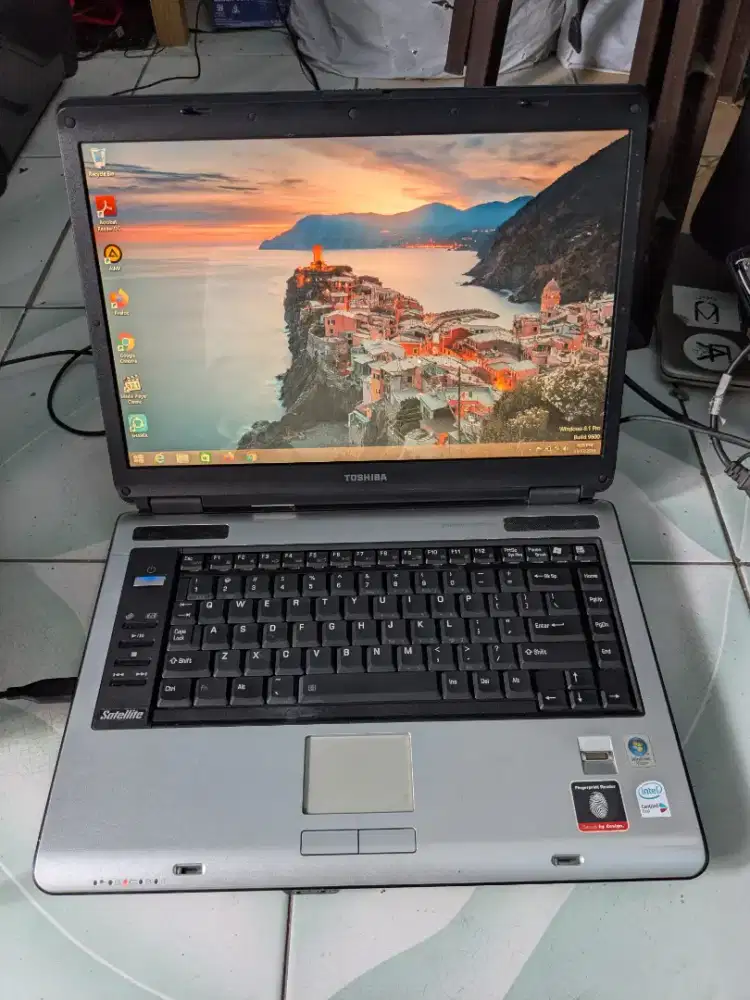 Laptop Toshiba Satelite A135 Minus Sambil Cas Dan Suara Lainnya Aman