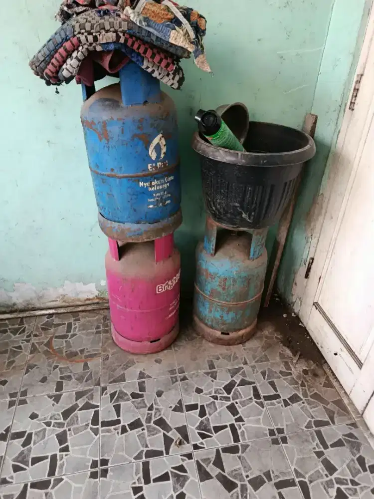 Tabung gas 12kg kosong