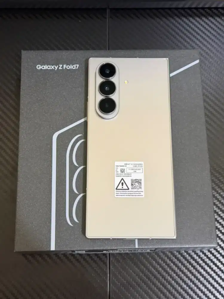 Samsung Z fold 7 512 GB likenew