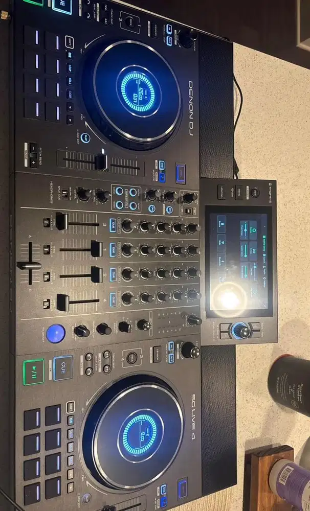 DENON SC 4 Controller DJ