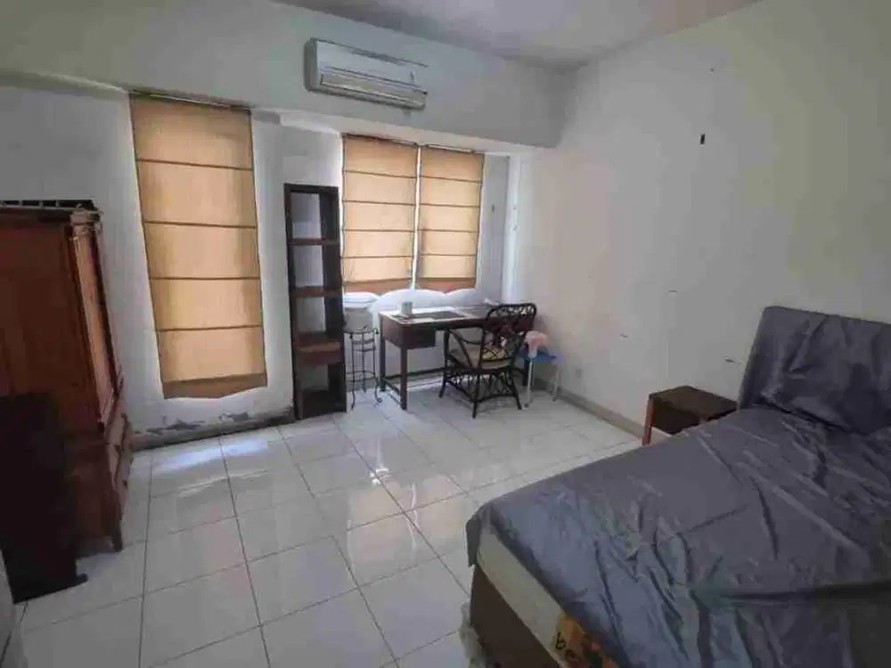 jual apartemen UC Berkeley studio murah butuh renov
