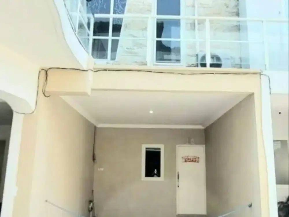 Dijual Rumah Baru 3 Lantai di SIDOSERMO PDK II CLUSTER