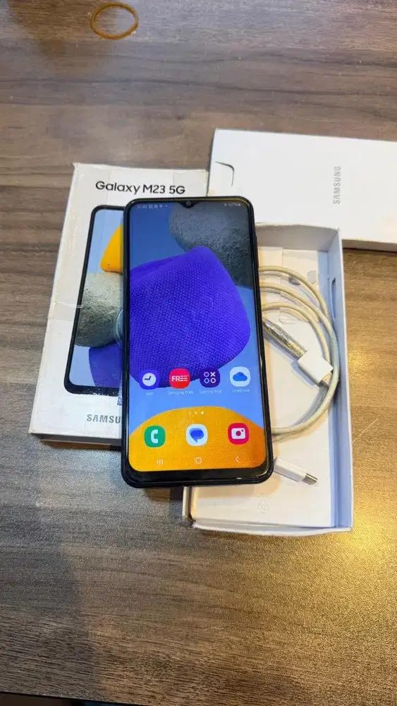 Samsung M23 Black 5G 6/128GB SEIN Lengkap