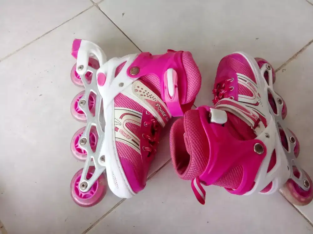 Jual sepatu roda