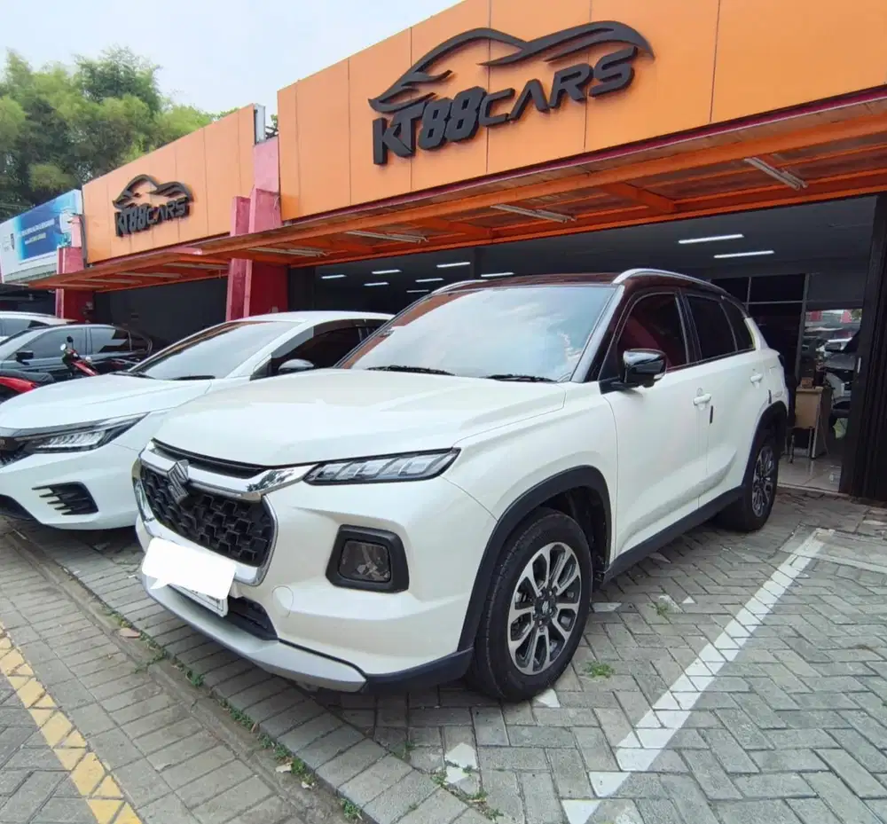 Suzuki Grand Vitara GX Hybrid 2024 Putih Ganjil