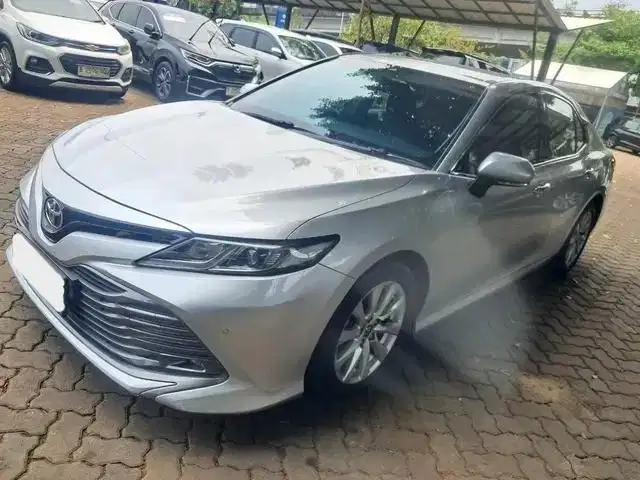 KM Rendah - Toyota Camry 2.5 G Bensin-AT 2019