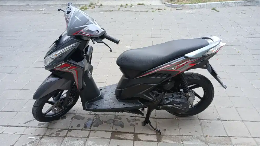 DIJUAL CEPAT - Vario 2011