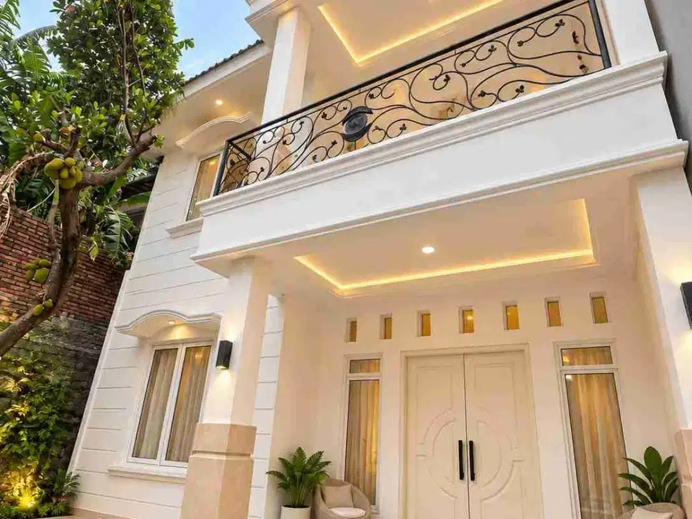 rumah mewah tanah luas akses motor di condet