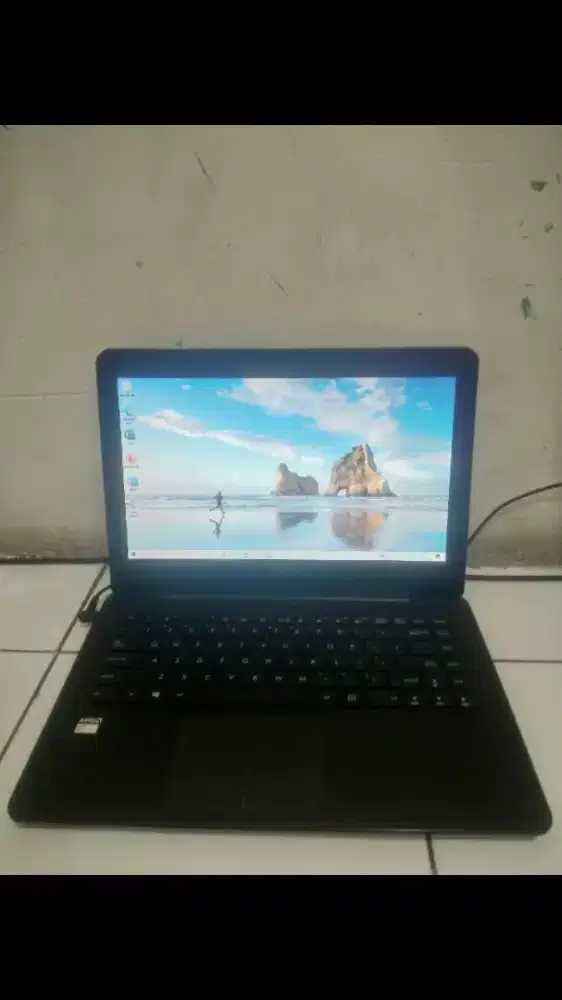 Asus X454Y AMD EI