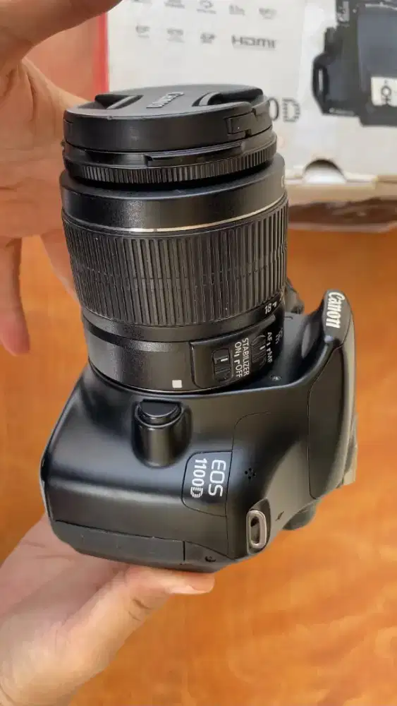 Canon 1100d EFS 18-55mm SC 10rb