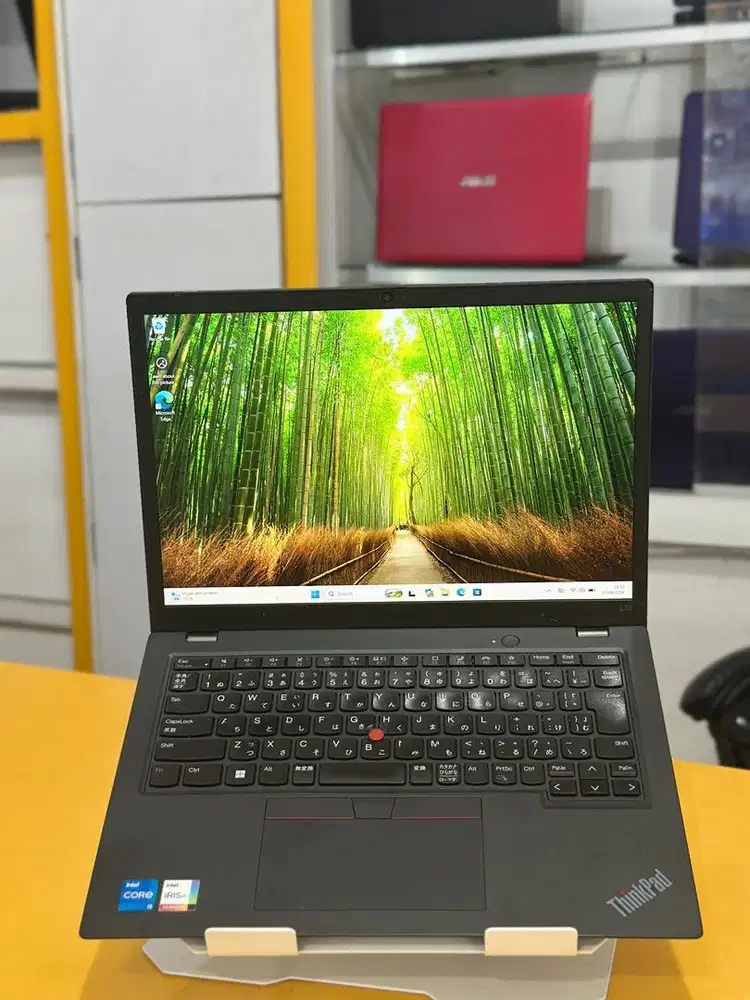 LENOVO THINKPAD INTEL CORE I5 Gen 12 | Ram 16/256 GB SUPER MULUS !!