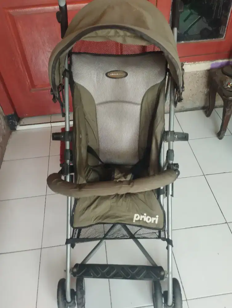 Stroller Baby merk Priori