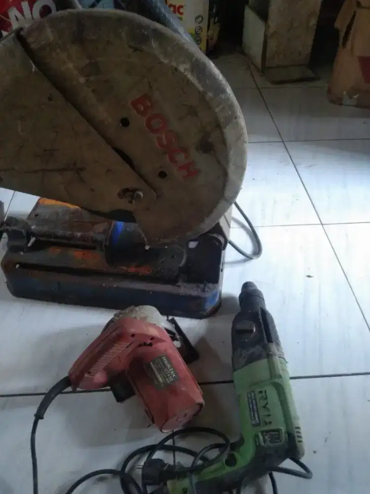 Dijual cepat alat konstruksi