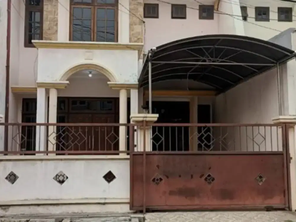 Dijual / disewakan rumah di Taman Pondok Indah surabaya barat