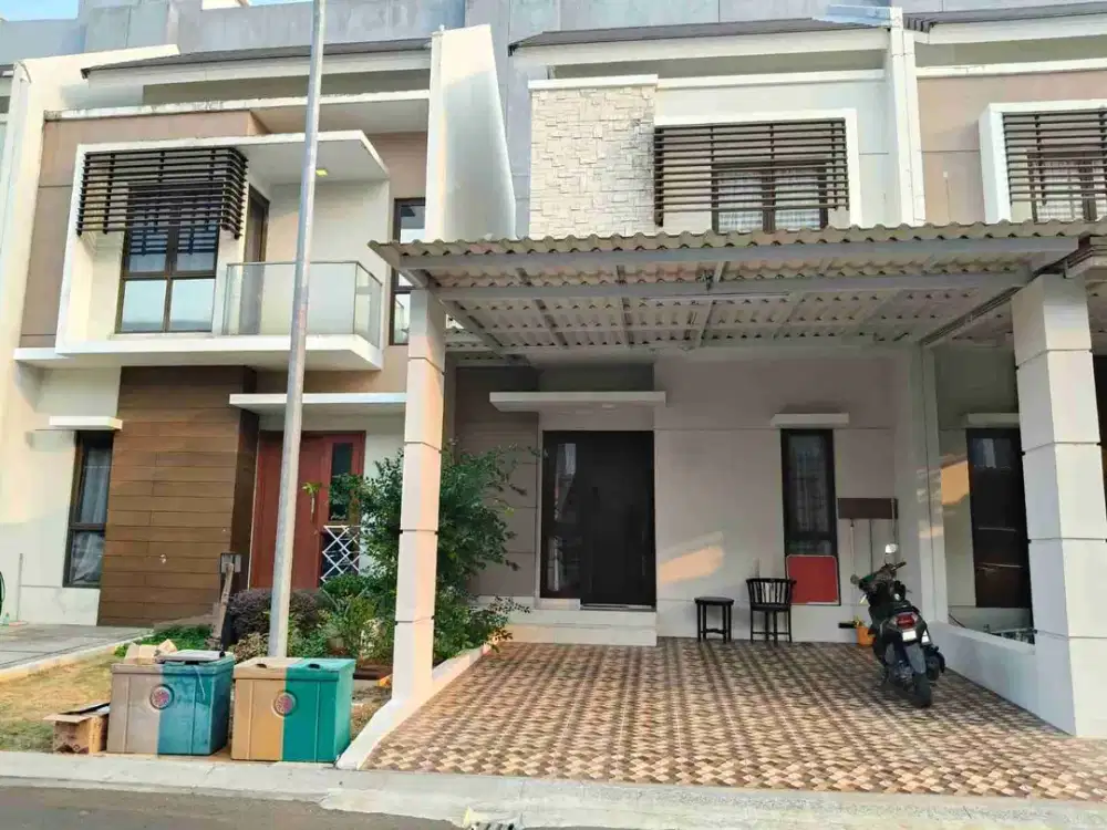 Dijual Rumah 2 Lantai 2 KT di Cluster Burgundy Summarecon Bekasi