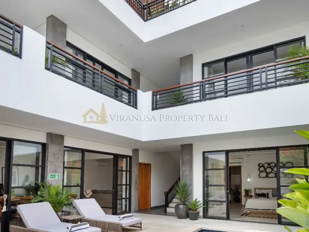 Modern Tropical 3-Bedroom Villa with Private Pool & Rooftop in Pererenan
