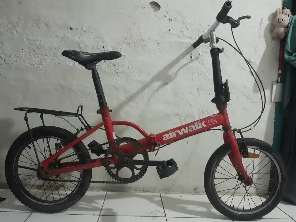 Sepeda lipat air walk ace ring 16