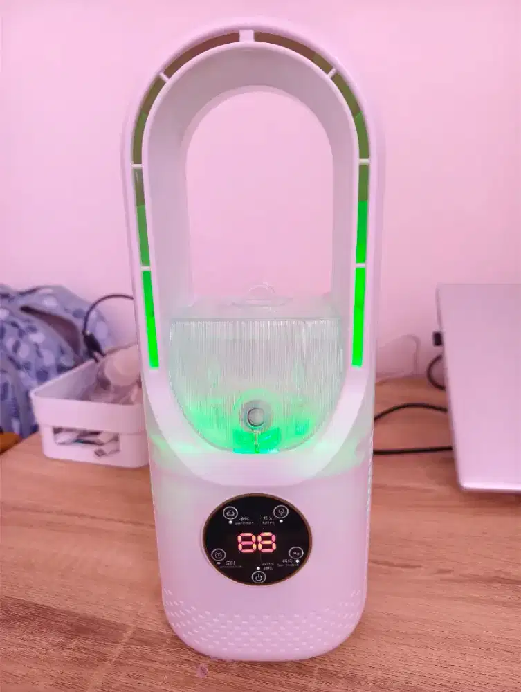 Kipas Mini Unik dengan air