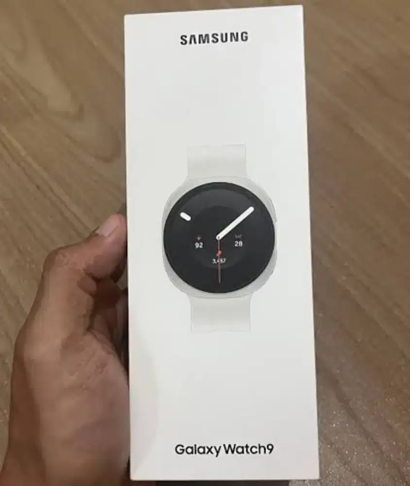 Samsung Galaxy Watch 9 40mm Cream BNIB Garansi Resmi Indonesia