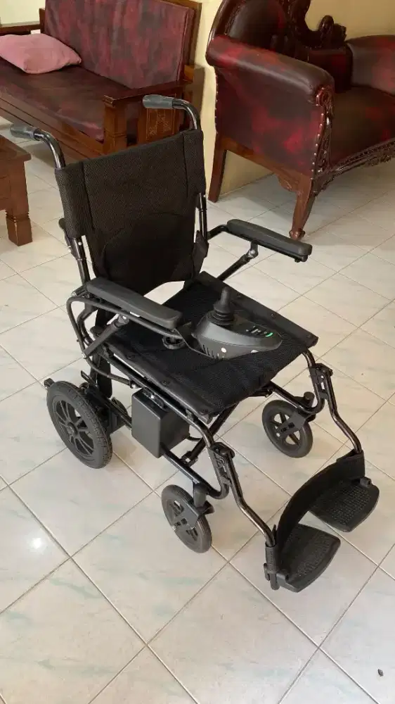 EBOX Kursi Roda Elektrik Lipat Otomatis - Seperti Baru jarang di pakai