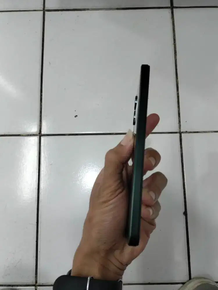 vivo y04s batangan