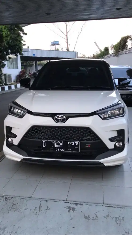 Jual Raize 2023 Km 19.xxx Tss tertinggi