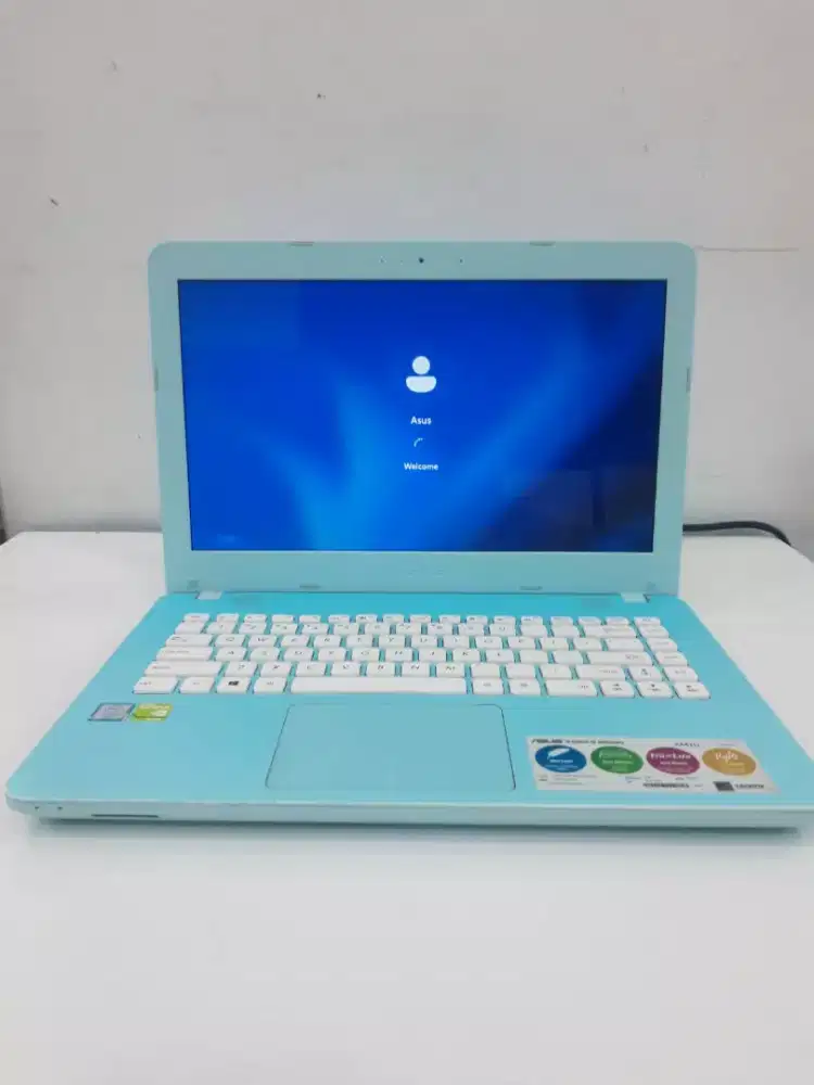 Asus X441U bagus warna biru
