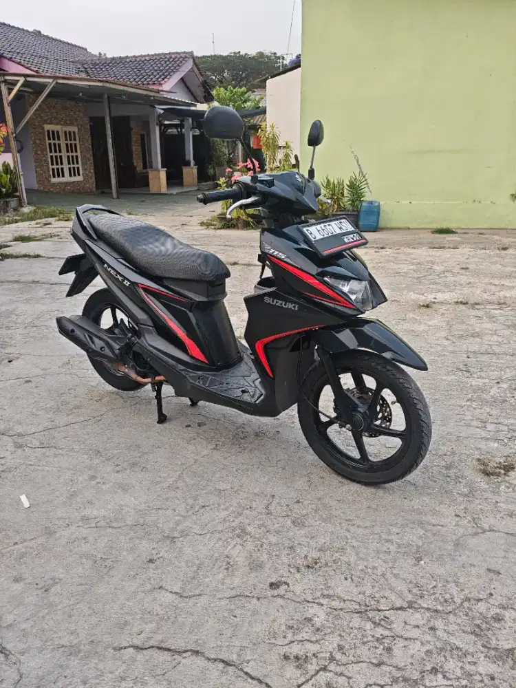 Suzuki Next injeksi 115cc 2018 mulus