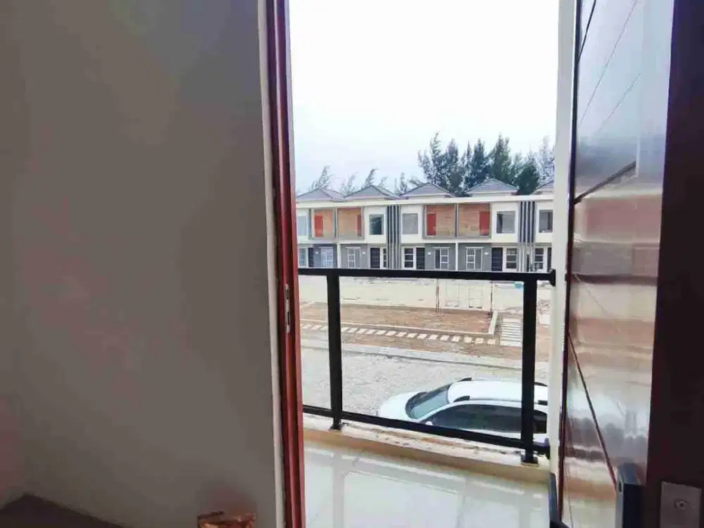 Di Jual Rumah 2 lantai Fully Renov