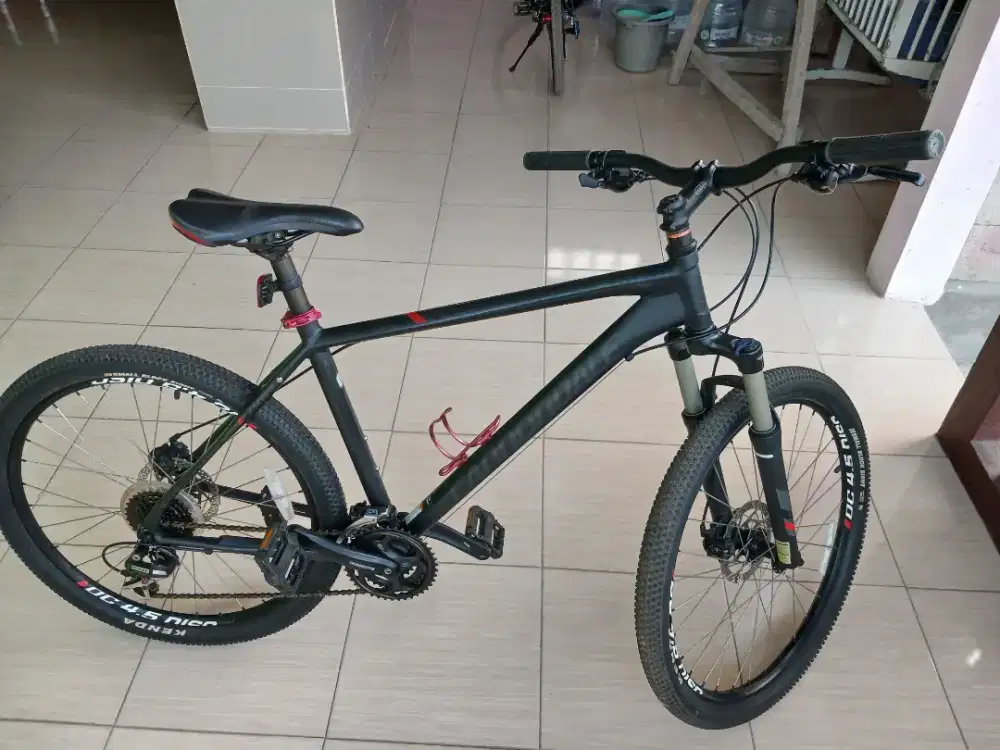Sepeda MTB  Cannondale Five