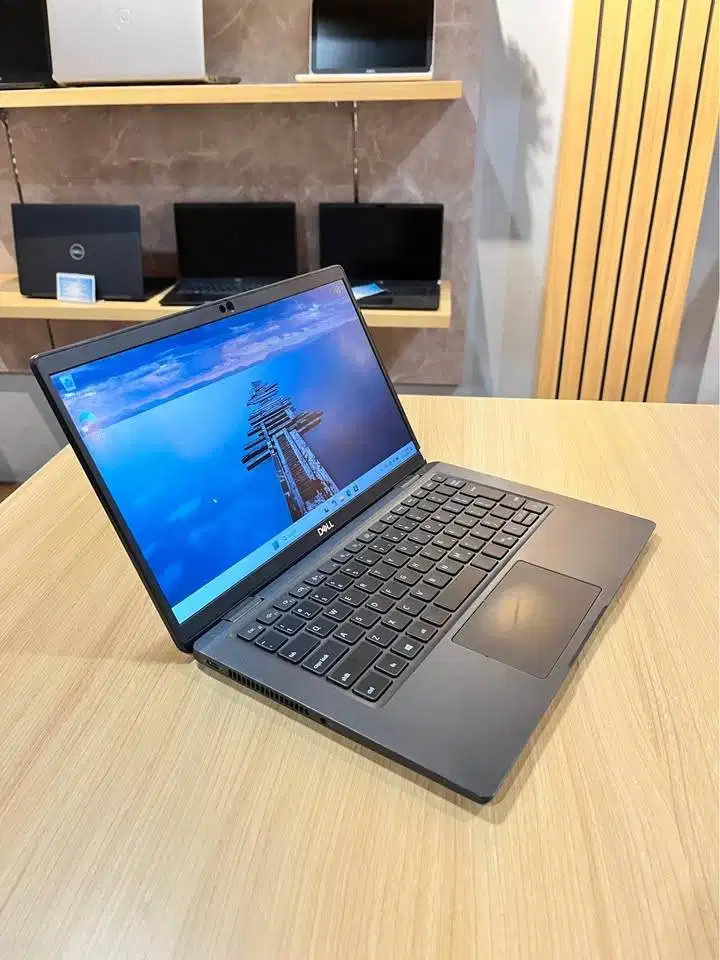 Laptop Dell Latitude 7320 Core i5 Gen 11 ram 16GB SSD 256GB