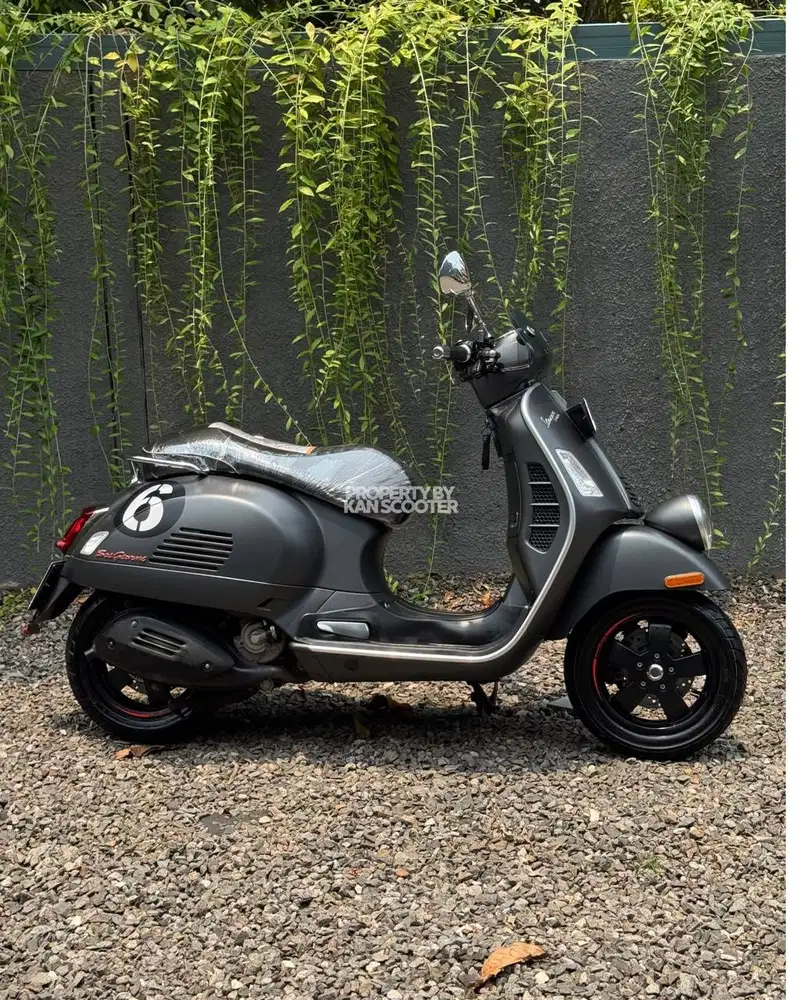 VESPA GTV SEI GIORNI II 300 HPE LIMITED EDITION 2021 BERGARANSI
