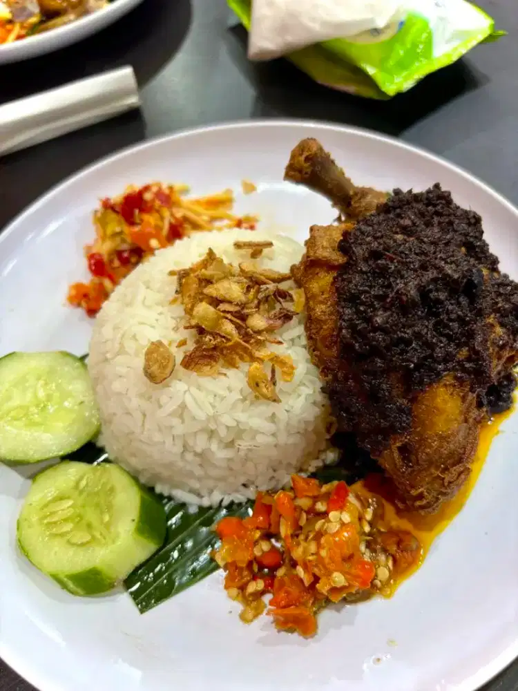 Lowongan kja buat cewek atau cowok