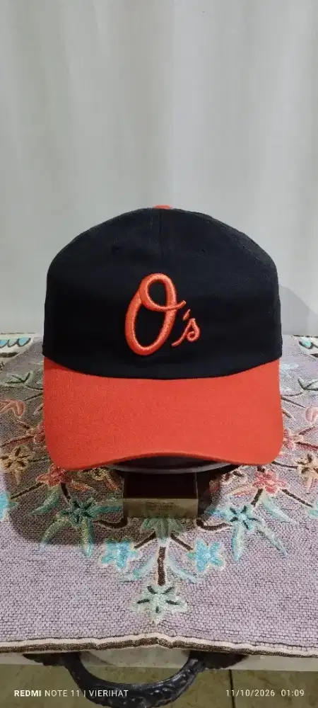 Caps Twins enterprise 
Baltimore Orioeles 
Full tag