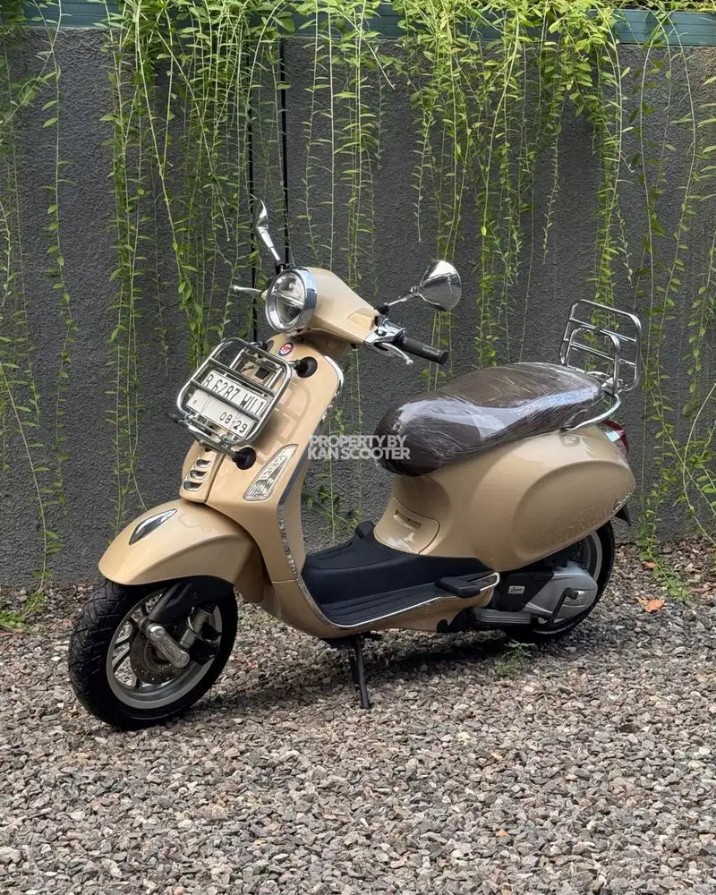 JUAL MURAH VESPA PRIMAVERA 150 IGET ABS FACELIFT 2019 MULUS