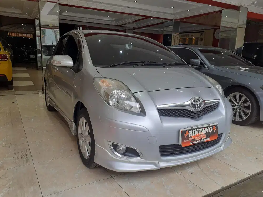 YARIS S LIMITED AT 2010 KM 95RB / MODEL THN 2011 [BINTANG MOTOR]