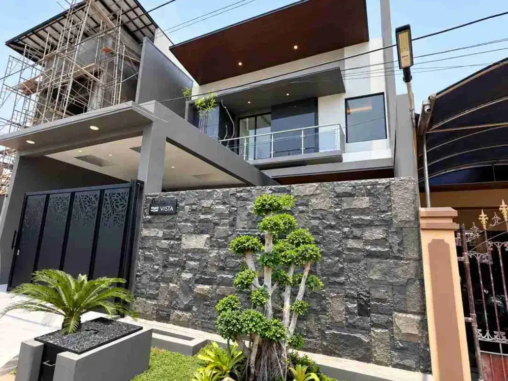 diJual rumah 2 lantai Premium