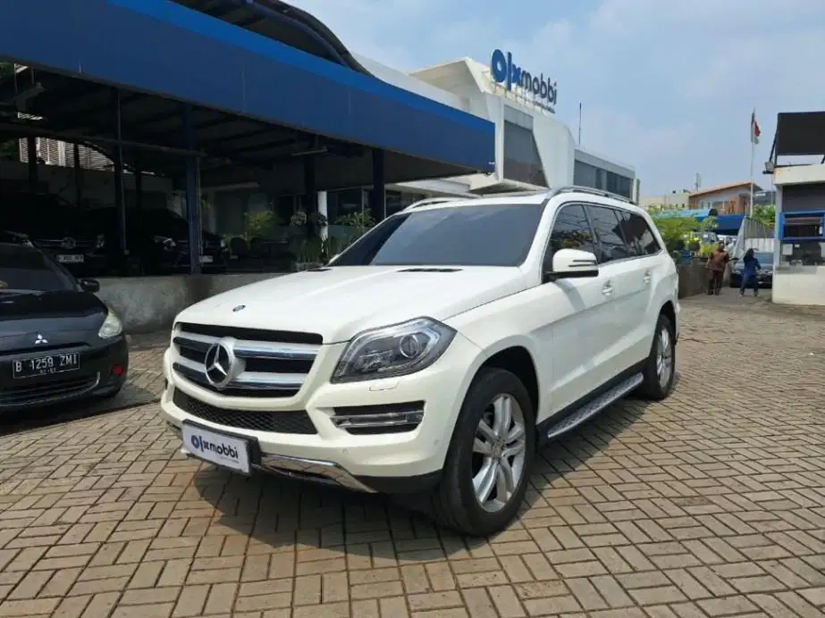 DISKON BESAR Mercedes-Benz GL400 2015 RIE
