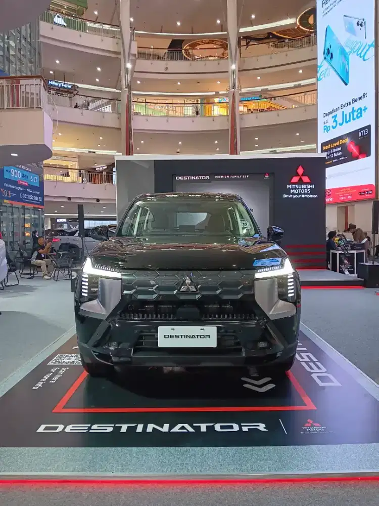 Mitsubishi Destinator Mobil SUV Keluarga