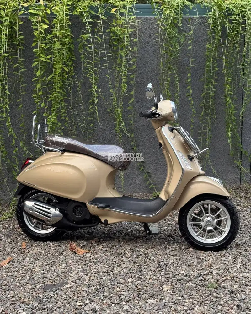VESPA PRIMAVERA 150 IGET ABS FACELIFT 2019 BERGARANSI