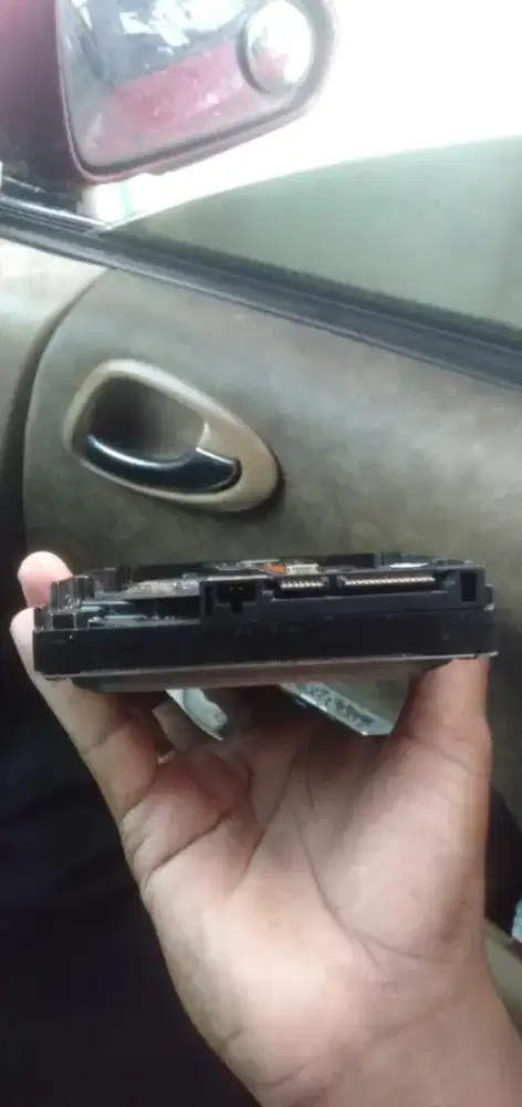 Laku di jual hardisk untuk semua komputer PC,leptop,dan cctv perekam