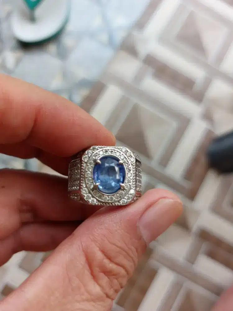 Dijual blue sapphire srilanka