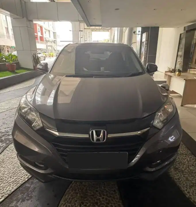 Honda HR-V E CVT 2017 Matic Abu-abu | KM 45–50 Ribu