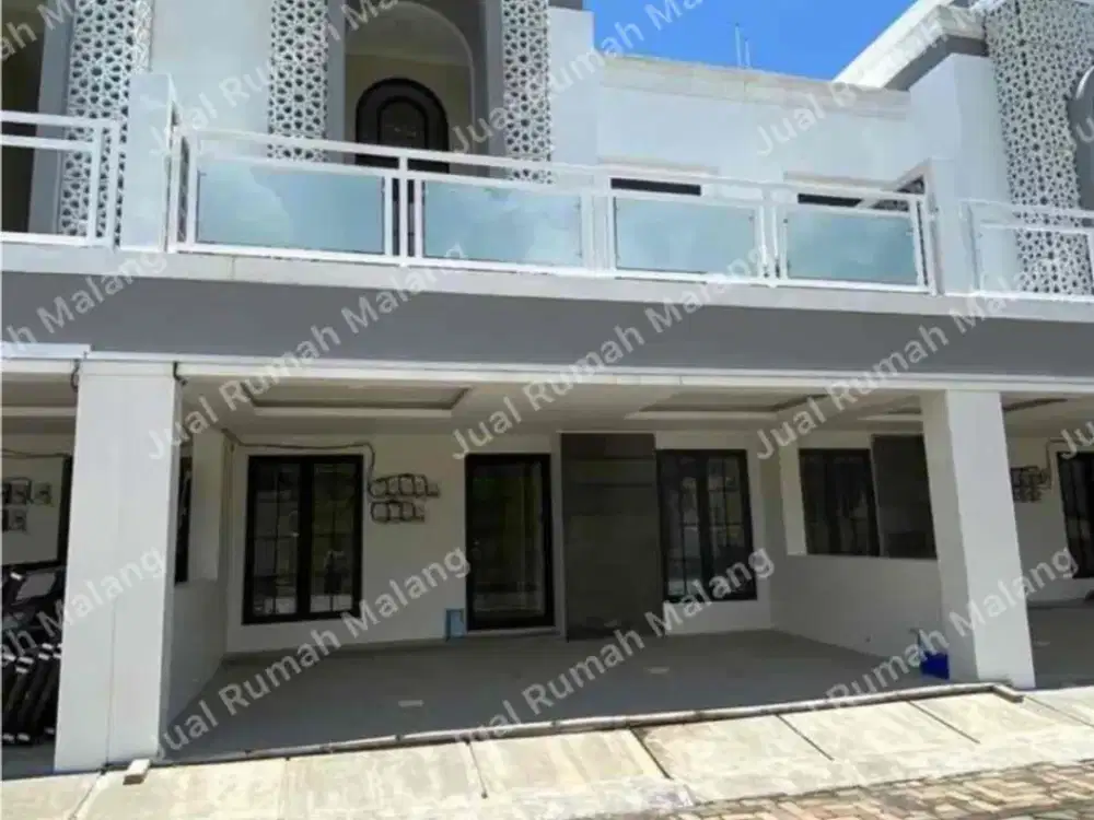 Dijual Rumah Kost Ekslusif 8 Kamar Furnish dekat Kampus UMM 3 Malang
