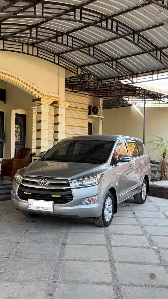 Innova V Diesel Matic 2016